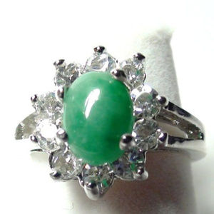 Ballerina cluster HALO Ring Jade  Rhodium tarnish free VINTAGE ELEGANT